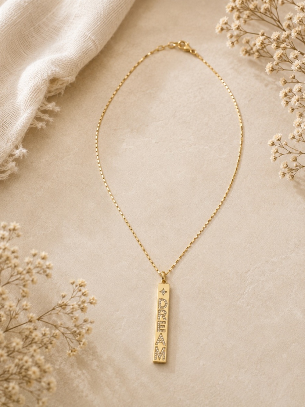 NWT Gemelli Women’s Gold Plated Necklace With Dream Pendant